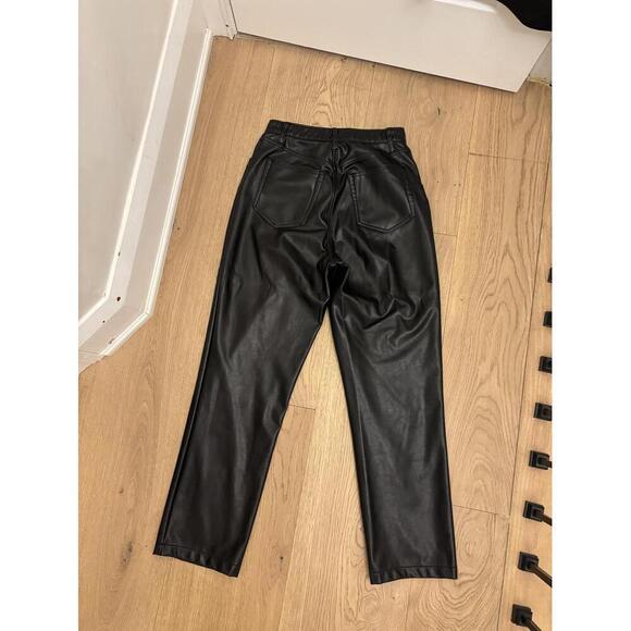 Abercrombie 90’s Straight Ultra High Rise Leather - Picture 2 of 2